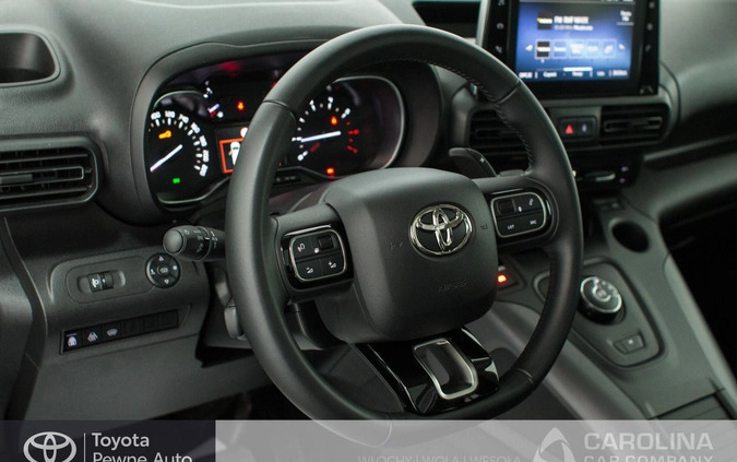 Toyota Proace City cena 133900 przebieg: 29666, rok produkcji 2021 z Warszawa małe 137
